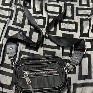 Elegant Black Women's Crossbody Bag